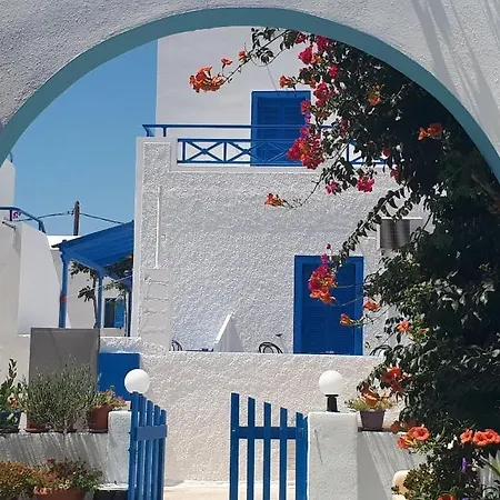 Anna Maria Santorini Hotel