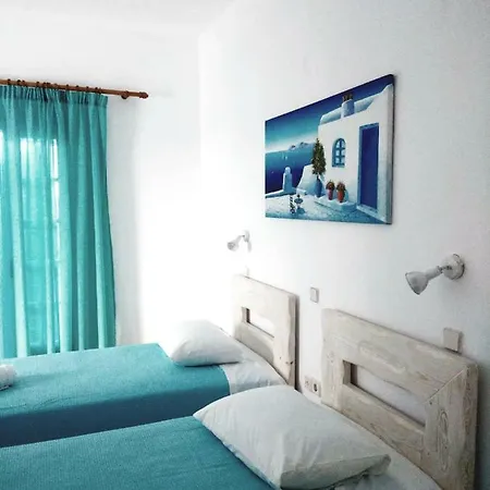 Anna Maria Santorini Perissa (Santorini)