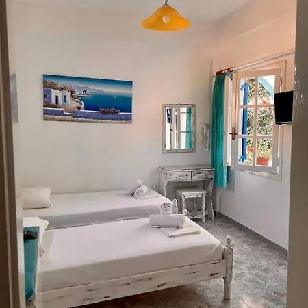 Anna Maria Santorini 2* Περίσσα